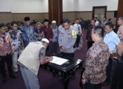 Polres Loteng Dan Pemerintah Desa Tanda Tangan Mou Penyuluhan Hukum UU Tipidkor