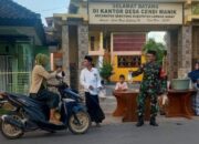 Babinsa Sekotong Berbagi Takjil Gratis, Tebarkan Kedamaian dan Rasa Cinta di Bulan Ramadhan