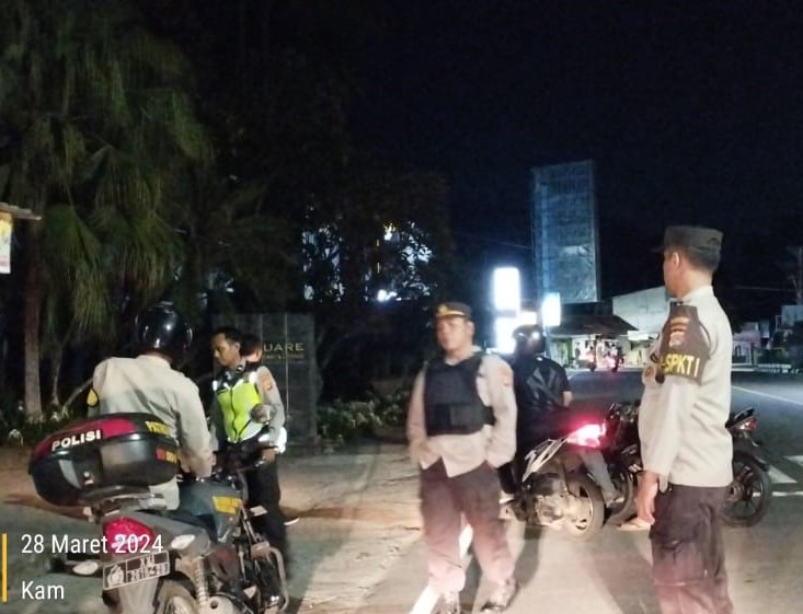 Patroli KRYD Polsek Batulayar Ciptakan Situasi Aman dan Kondusif di Bulan Ramadhan