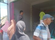 Ratusan Warga Desa Telagawaru Terima Bantuan Beras Kemendes, Ini Kata Kapolsek Labuapi