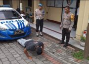 Terlambat Dan Tidak Ikut Apel Pagi, Sejumlah Personil Polresta Mataram Dihukum Si Propam 