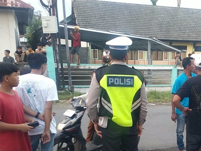 Patroli Polsek Kediri Berhasil Cegah Keributan Anak-anak Bermain Pistol Mainan di Banyumulek Lombok Barat