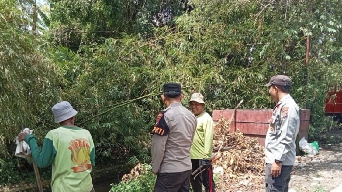 Polsek Kediri Gelar Patroli Dialogis di Desa Dasan Baru