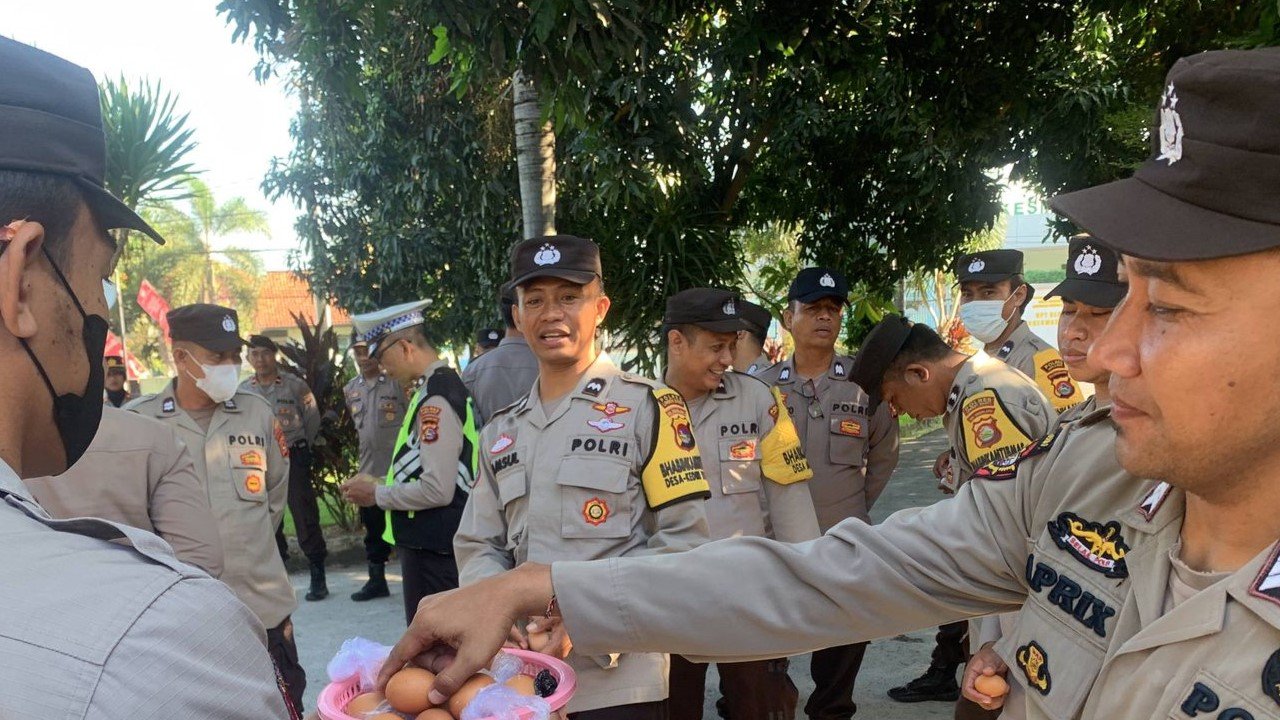 Polsek Kediri Gelar Program Jumat Berkah Peduli Stunting