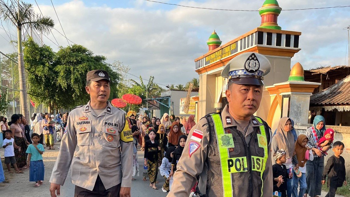 Meriahnya Tradisi Nyongkolan di Lombok Barat