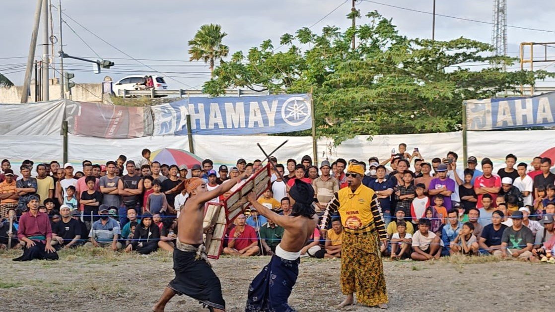 Festival Peresean Belet Betatu Saling Kemos Jilid 2