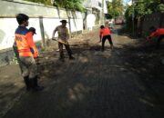 Pasca Banjir, Bhabinkamtibmas Dan Babinsa Berkolaborasi Dengan BPBD NTB Gotong Royong 