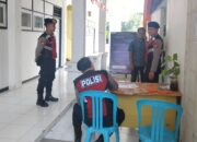 Polisi Patroli Kantor KPU & Bawaslu Lombok Barat, Pastikan Pilkada Aman!