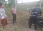 Polsek Praya Timur Kembalikan Sepeda Motor Yang Ditemukan di Kebun Kepada Pemilik