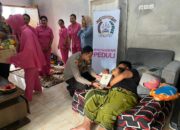 Berikan Dukungan Mental Kapolres Lombok Utara Besuk Anggota Yang Sakit Menahun