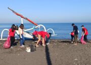 Golden Palace Hotel Lombok dan Next Level Movement Gelar Aksi Bersih Pantai untuk Sambut HUT RI ke-79