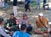 Ajak Warga Sekotong Ikut Pilkada, Polisi Jalin Keakraban dengan Kepala Desa