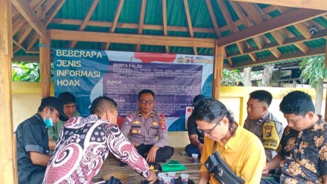 Langkah Humanis Subsatgas Binmas Polres Lombok Barat untuk Keamanan Pilkada 2024