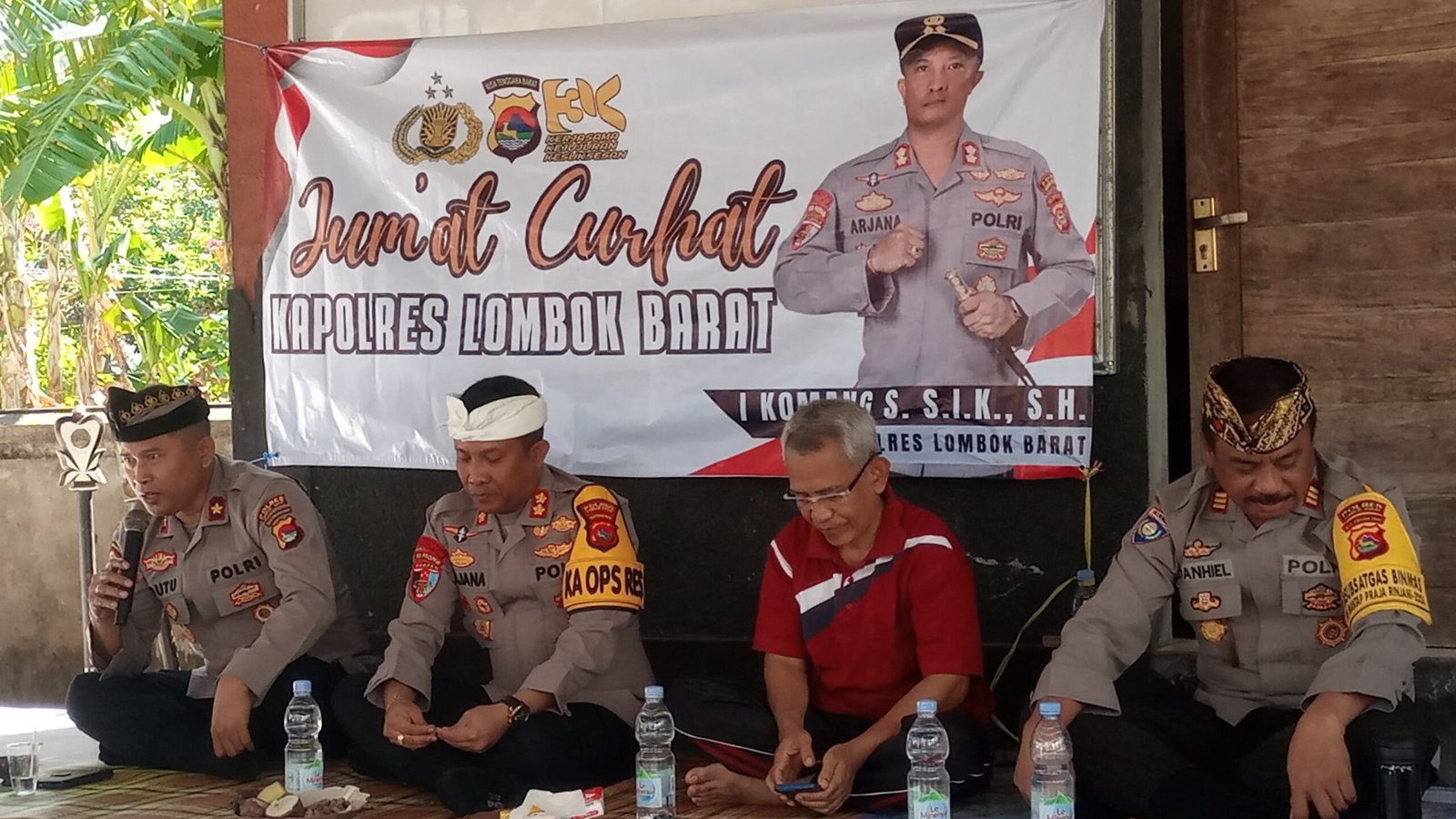 Knalpot Brong hingga Renovasi Pura, Warga Senggigi Curahkan Isi Hati di Jumat Curhat