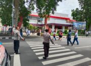 Minggu Kasih, Kapolsek Mataram Pastikan Kondusif Keamanan Di Dua Lokasi Gereja