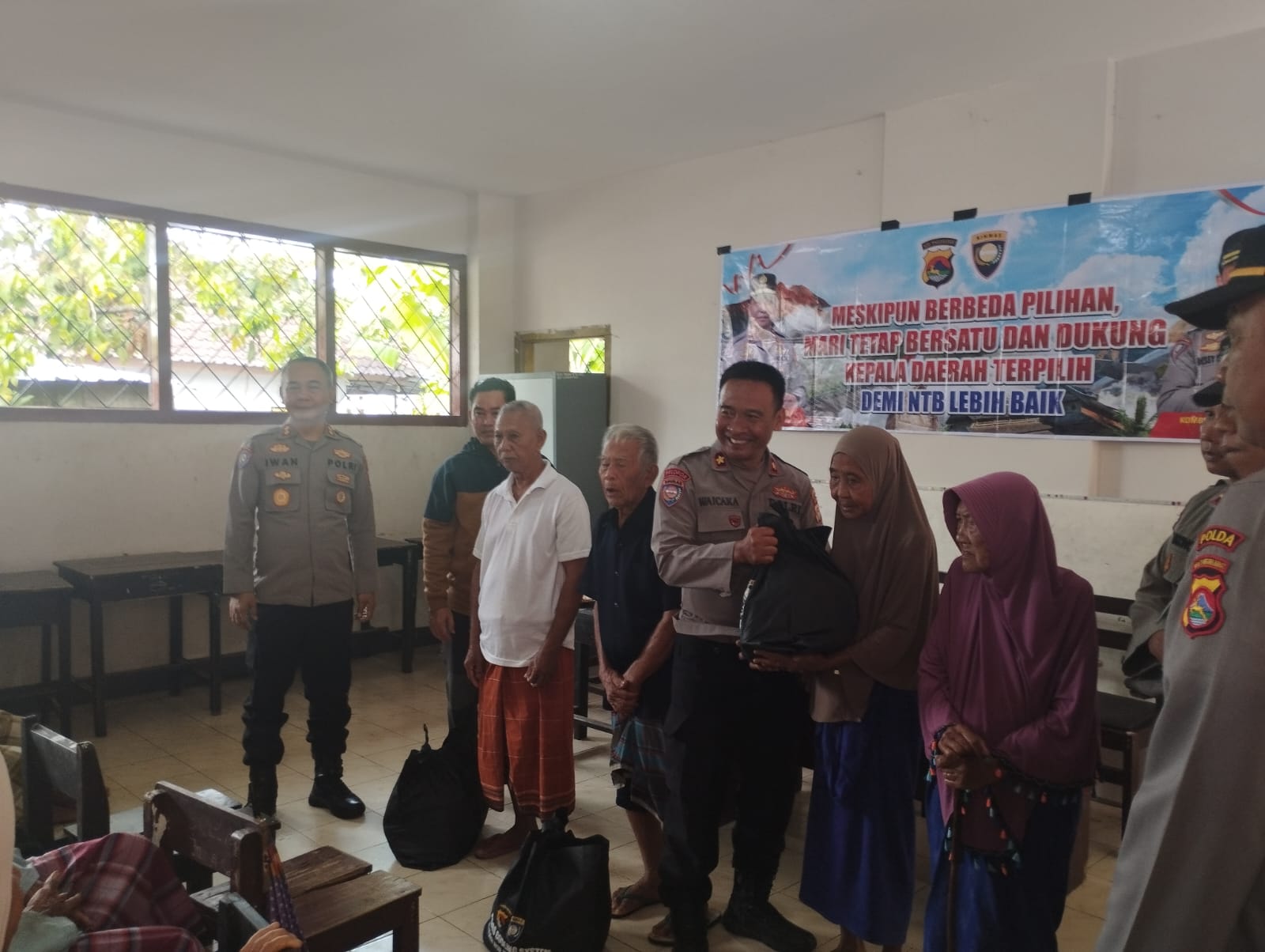 Sentuhan Humanis Polda NTB Dinginkan Suasana Pasca Pilkada di Lombok Barat