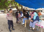 Polres Lombok Barat Giat di Pantai Melasa, Sentuhan Humanis Jaga Kamtibmas