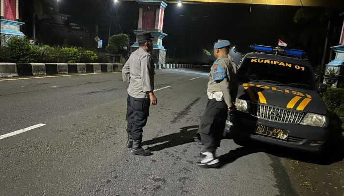 Polsek Kuripan Gencarkan Patroli Malam, Warga Lebih Aman!