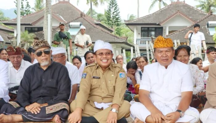 Melasti NTB, Bupati Lombok Barat Ajak Masyarakat Jaga Toleransi Antar Umat Beragama