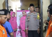 Sentuhan Humanis di Bulan Ramadan, Kapolres Bima dan Bhayangkari Beri Motivasi dan Takjil Bagi Tahanan