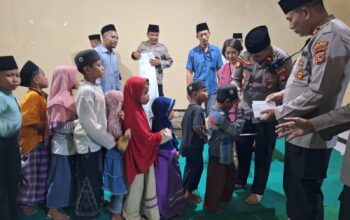 Polsek Gerung Gelar Buka Puasa dan Santunan, Bahagiakan Anak Yatim