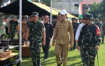“Sentuhan Humanis” Korem 162/WB Warnai Pembukaan TMMD ke-124 di Lombok Tengah