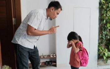 Anak Sering Membantah? Jangan Buru-buru Menyalahkan, Cek Dulu Pola Asuh!