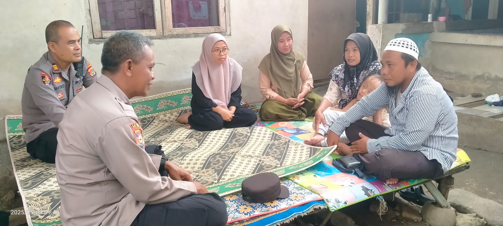 Sinergi Polisi dan Masyarakat Lombok Barat Perangi Stunting dengan Telur