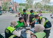 Jelang Hari Bhayangkara ke-79, Ratusan Pengemudi Ojek di NTB Nikmati Pemeriksaan Kesehatan Gratis dari Polda