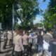 Tegang tapi Terkendali: Hearing Front Pemuda Progresif NTB di Kantor Gubernur Dikawal Kapolsek Mataram