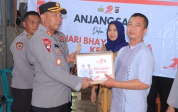 Wujud Empati Kapolres Sumbawa Barat: Jenguk Personel yang Sakit Jelang Hari Bhayangkara