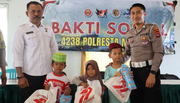 Angkatan 4238 “TH38ROTHERS” Polresta Mataram Tebar Kebaikan Lewat Bakti Sosial