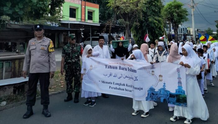 Semarak Tahun Baru Islam 1447 H: Polsek Sandubaya Siaga Amankan Pawai Ta’aruf