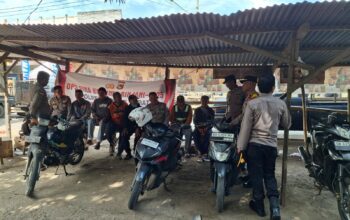Polres Lombok Barat Gelar Penyuluhan Kamtibmas di Pasar Gerung