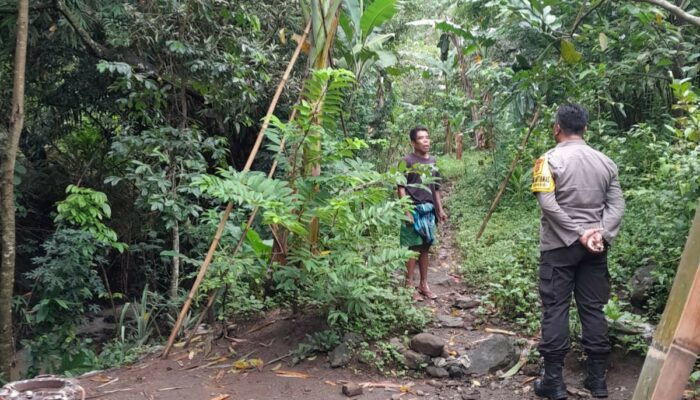 Sinergi Bhabinkamtibmas dan Warga Bangun Kemandirian Pangan Lombok Barat