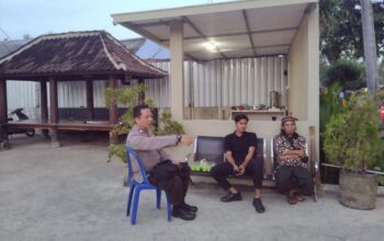 Bhabinkamtibmas Batulayar Barat Gaungkan Ketahanan Pangan di Dusun Batubolong