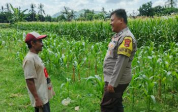 Polres Lombok Barat Dorong Ketahanan Pangan Desa Jembatan Gantung