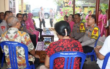 Bhayangkara ke-79: Kapolres Lobar Jalin Kedekatan dengan Senior