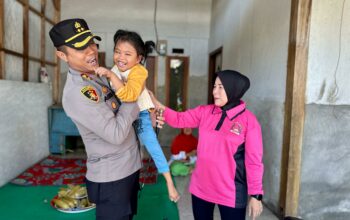 Sentuhan Kemanusiaan di Dusun Sunyi: Kapolres Lombok Utara Wujudkan Harapan Elin Lewat Kursi Roda