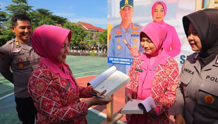Budaya Baca di Tubuh Polri: Polres KLU Gagas Program Dua Lembar Sehari