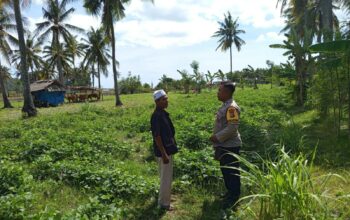 Kunjungi Petani di Sekotong, Polri Tekankan Pemanfaatan Lahan Demi Kedaulatan Pangan