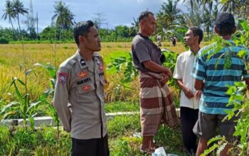 Peran Polisi di Tengah Sawah: Ketahanan Pangan Dimulai dari Dusun Rumak Barat