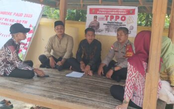 Polsek Sekotong Edukasi Warga Desa Cendi Manik Cegah TPPO