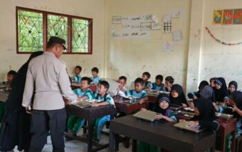 Program MBG Dimulai di Kecamatan Batulayar: 306 Siswa Terima Manfaat