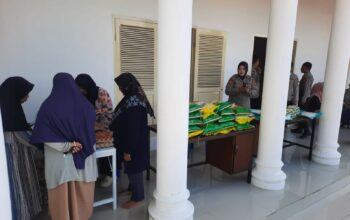 Stabilkan Harga, Polres Lombok Barat Hadirkan Pangan Murah di Labuapi