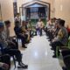 Kapolsek Gerung Perkuat Sinergi dengan Satkamling, Jaga Keamanan Lingkungan Bersama