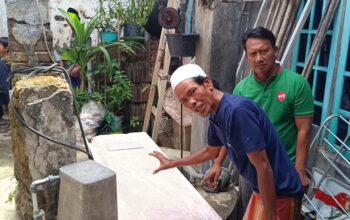 Detik-Detik Dramatis Penyelamatan Gadis 17 Tahun yang Terjatuh ke Sumur Sedalam 12 Meter di Lombok Barat