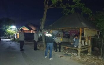 Polsek Gerung Intensifkan Patroli Kamling dan Kandang Kolektif di Desa Kebon Ayu