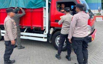 Polsek Kawasan Pelabuhan Lembar Jaga Kelancaran Arus Logistik dari Surabaya