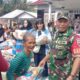 Kolaborasi Lintas Negara: TNI dan Relawan Asing Sukses Hadirkan Senyum di Batu Rakit Lewat Bakti Sosial